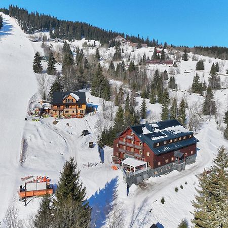 Hotel Obzor ペツ・ポト・スニェシュコウ エクステリア 写真